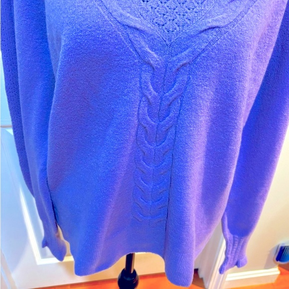 Talbots Lilac Cable Knit Soft Sweater Size M - Picture 9 of 10